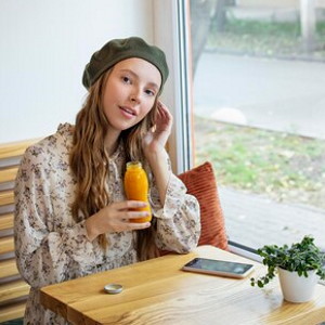 image of woman in the cafe